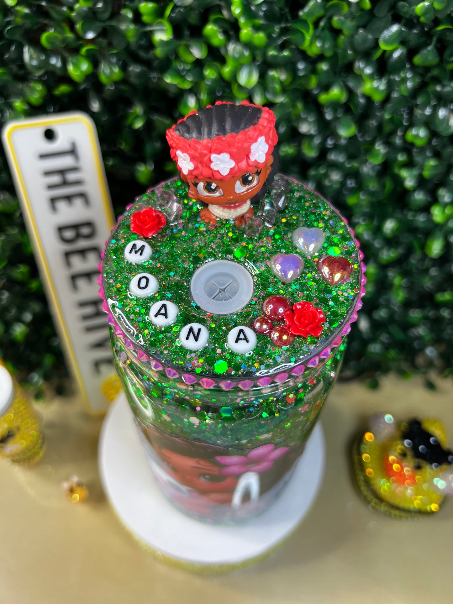 16oz Plastic Moana Snowglobe Cup